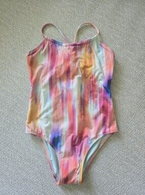 Vileberquin Little Girl's Ikat Flower Print One-Piece Swimsuit Size 6 ( US 5)